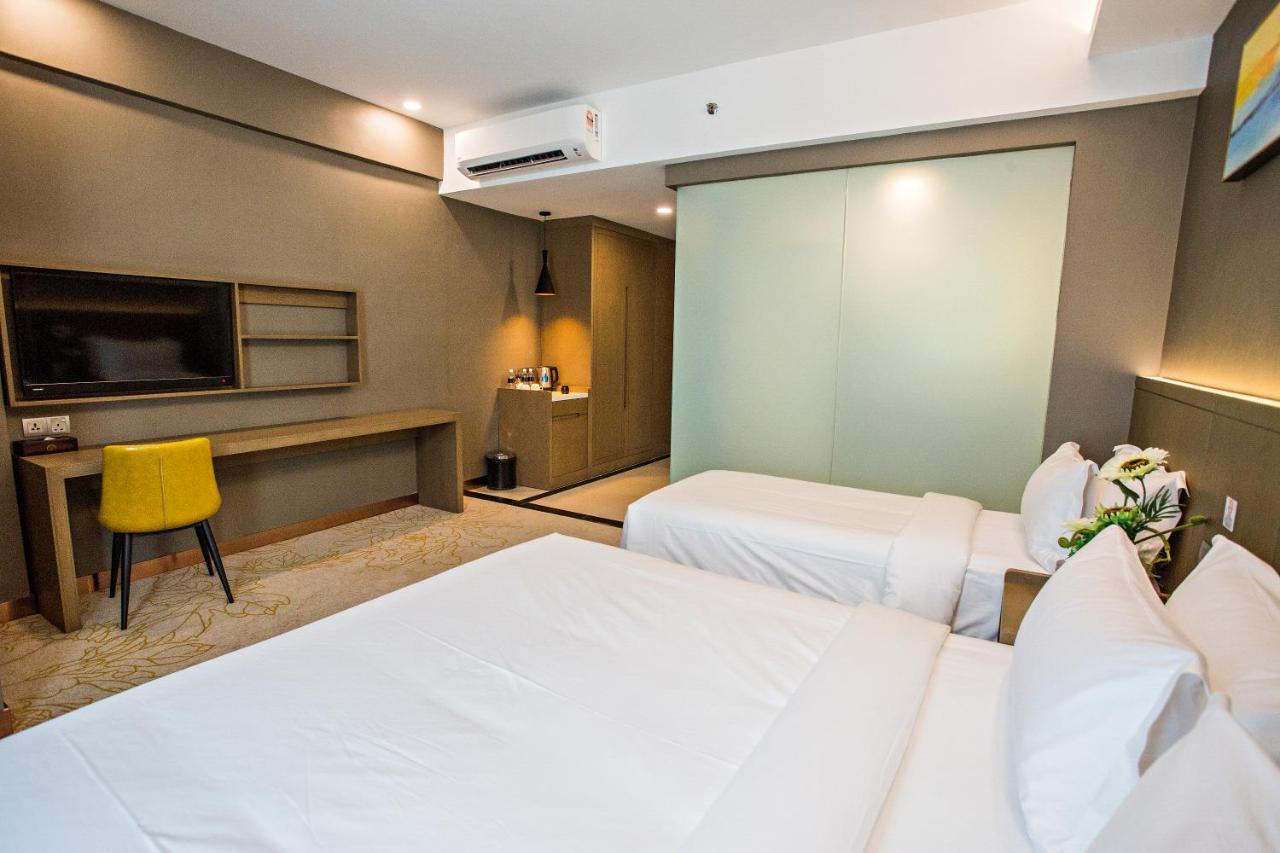 Grand Flora Hotel Malacca Extérieur photo